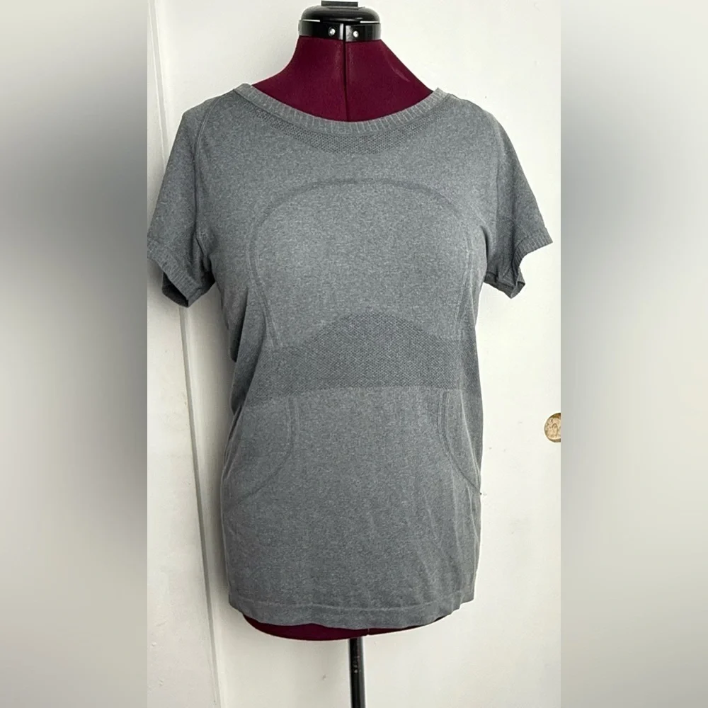 Lululemon Swiftly Tech Short Sleeve Crew Heathered Slate - Picture 8 of 9